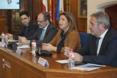 Mesa-Redonda-de-financiero