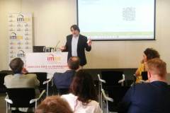 Conferencia-sobre-como-gestionar-la-interaccion-digital-en-las-empresas