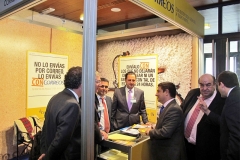 imex13j_stands_12