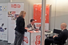 imex13j_stands_15