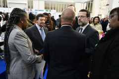 4.-El-Consejero-de-Economía-Hacienda-y-Empleo-de-la-Comunidad-de-Madrid-visitó-el-stand-de-Angola-en-la-Feria-IMEX-Madrid-2023