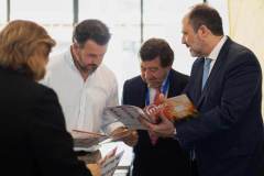 Pablo-Ruz-alcalde-de-Elche-junto-a-Jaime-Ussia-presidente-de-IMEX-en-IMEX-Elche-2025