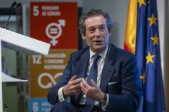 Luis-Cabanas-director-Banca-de-Empresas-CaixaBank-en-IMEX-Madrid-2024