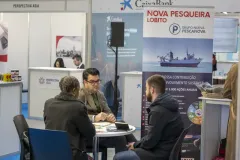 Reuniones-en-los-stands-en-IMEX-Madrid-2024