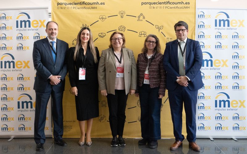 José Terreros, Sol Segura, Tonia Salinas, Mª José López y David Nadal